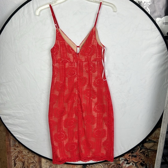 Lulus Avianna Red & Nude Lace Bodycon mini Dress, Size XS Cocktail sleeveless - Picture 7 of 16